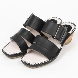 KISCO（キスコ）チャンキーヒールレースアップローファー ベージュ