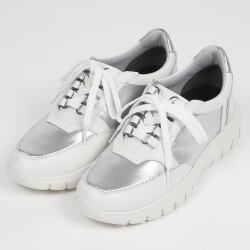 KISCO（キスコ）レースアップスニーカー ブラックシルバー