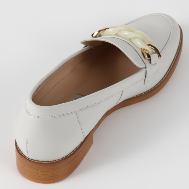 OUTLET】BARCLAY（バークレー）チェーンローファー アイボリー