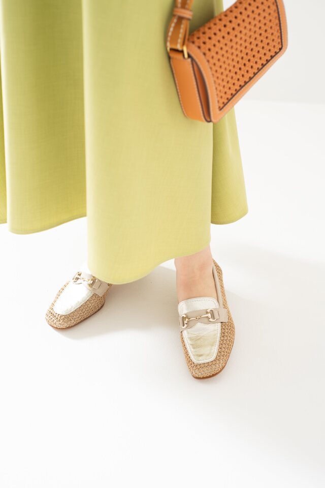 美品　BARCLAY（バークレー）メッシュローファ　アイボリーファブリック24㎝ BARCLAY（バークレー）メッシュローファ アイボリーファブリック