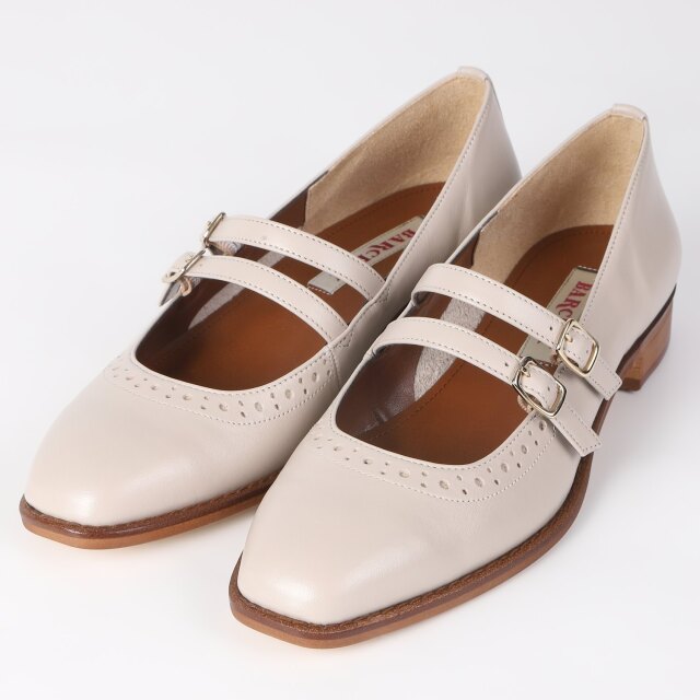 【OUTLET】BARCLAY（バークレー）マニッシュストラップパンプス　アイボリー