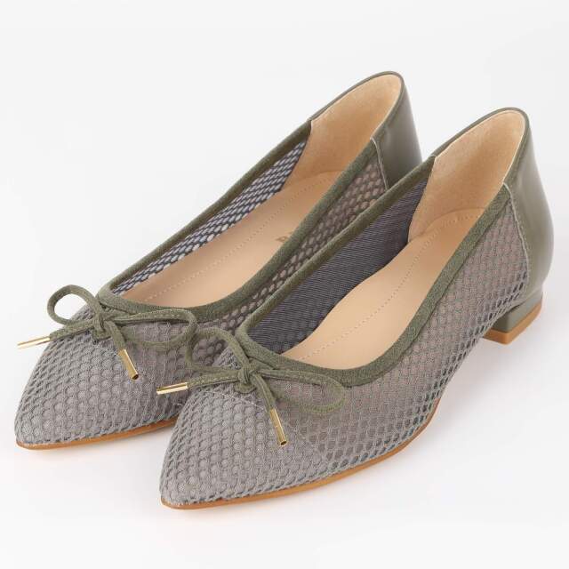 【OUTLET】BARCLAY（バークレー）ポインテッドトゥチュールレースバレエシューズ　カーキファブリック