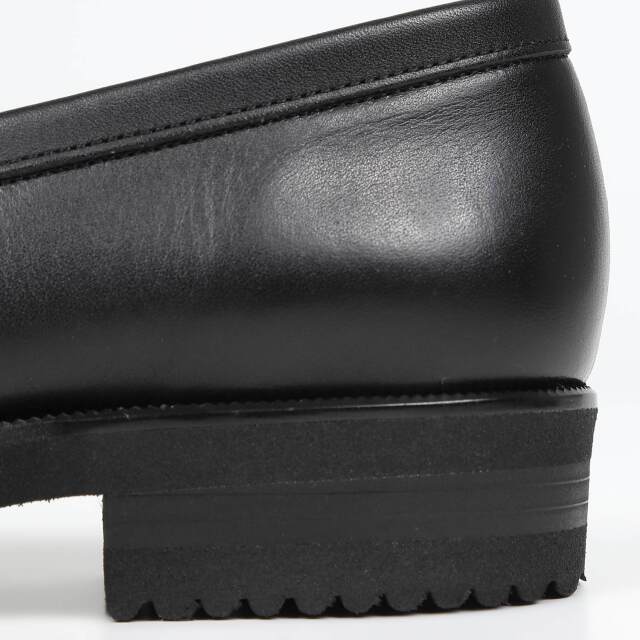 BARCLAY（バークレー）タンクソールバックルローファー ブラック