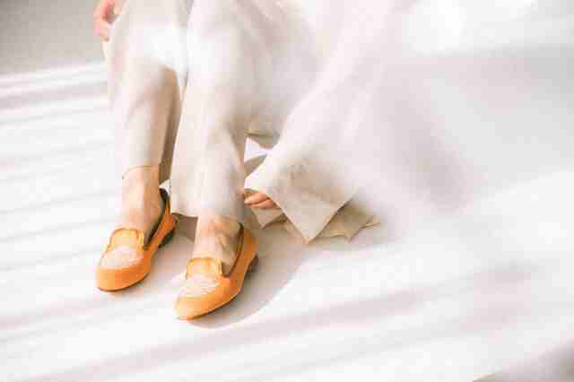 23 BEAMS ルルメリーの刺繍のオペラシューズ IVORY BEAMS F (BEAMS F)【Special order】CROWN / Oxford Ballet