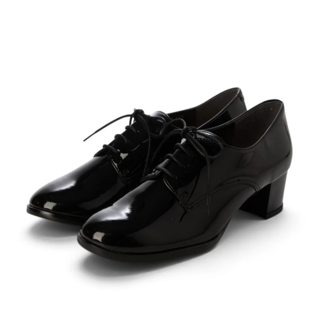 BARCLAY(バークレー)定番シンプル外羽根レースアップパンプス ブラックエナメル
