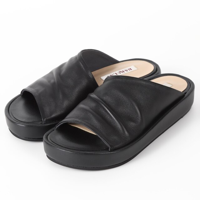 【OUTLET】BARCLAY 厚底フラットサンダル　ブラック