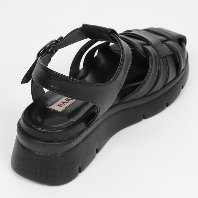 23〜23.5 グルカサンダル 厚底 レザー BARCLAY バークレイ 黒 23〜23.5 グルカサンダル 厚底 レザー BARCLAY バークレイ 黒