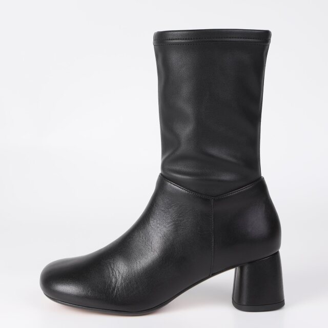 OUTLET】BARCLAY（バークレー）オブリークトゥストレッチショート
