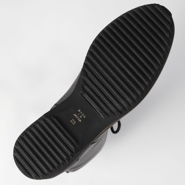 ☆美品☆【バークレー】ショートブーツ (24.5) 　レースアップ　厚底　軽量 OUTLET】BARCLAY（バークレー）厚底レースアップブーツ キャメル