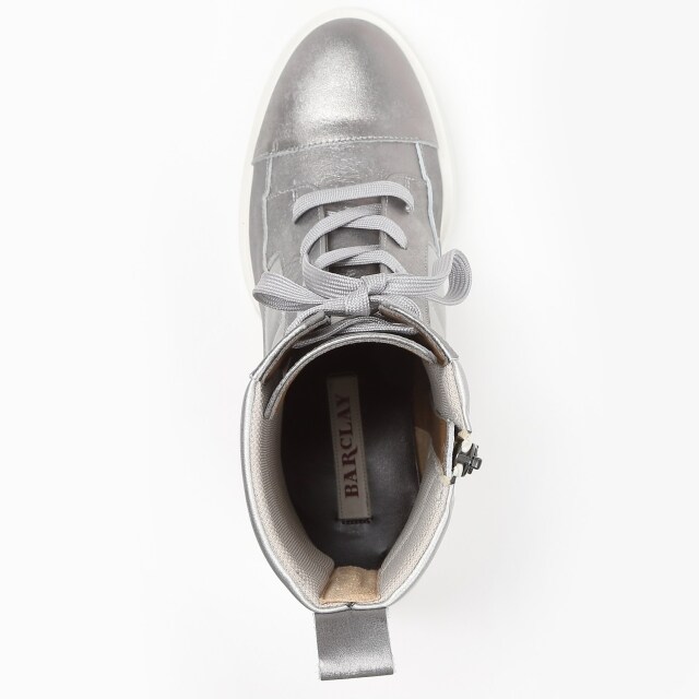 BARCLAY（バークレー）ヒールアップキルティングブーツ シルバー