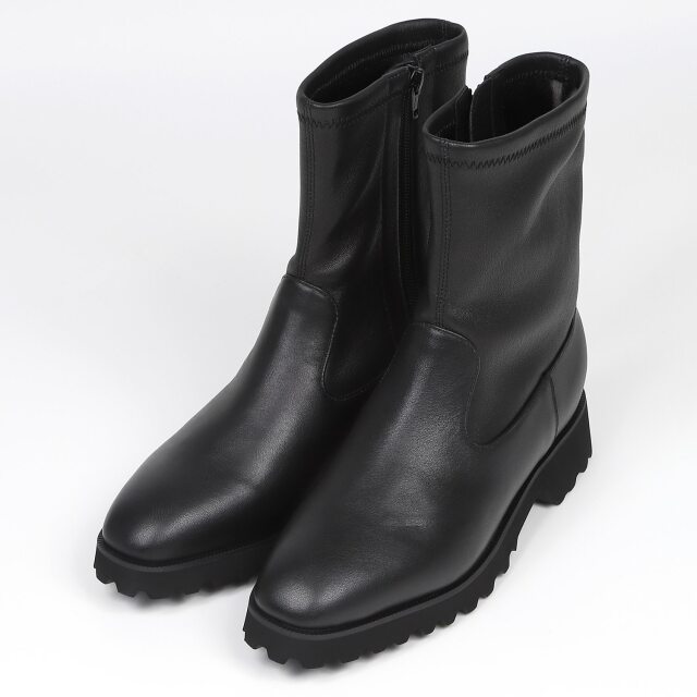 BARCLAY（バークレー）ボリュームソールストレッチショートブーツ　ブラック