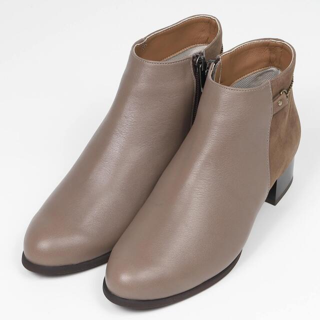 【SALE】BARCLAY（バークレー）バックチェーンブーツ　ダークベージュコンビ