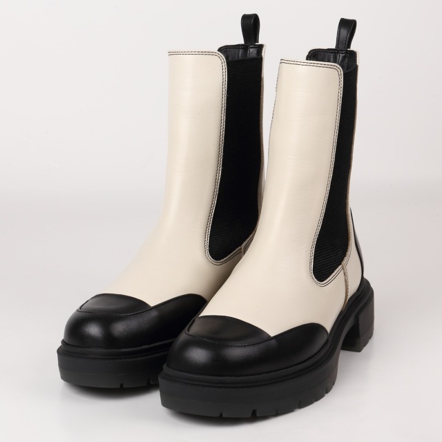 【OUTLET】BARCLAY（バークレー）厚底モールドソールブーツ　アイボリー2