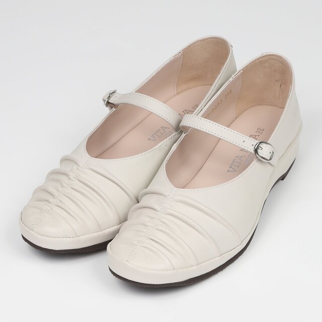 VITA NOVA（ヴィタノヴァ）プラットフォームストラップシューズ　サンドグレー