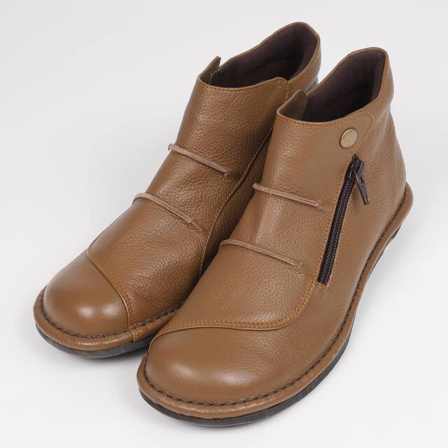 【OUTLET】VITA NOVA（ヴィタノヴァ）ソフトレザーショートブーツ　ダークベージュ