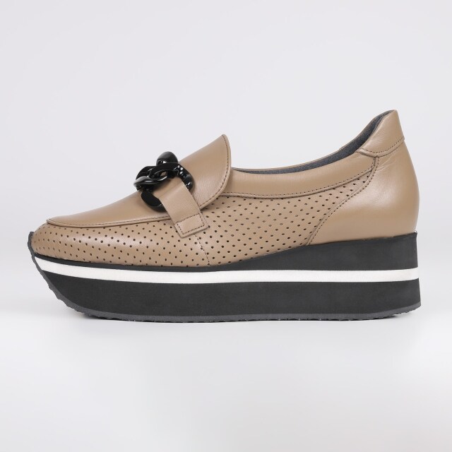 VITA NOVA（ヴィタノヴァ）チェーンビットデザインスリッポン オーク