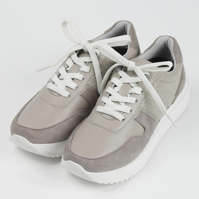 VITA NOVA(ヴィタノヴァ)ピンドットデザインKマークスニーカー ライトグレーコンビ