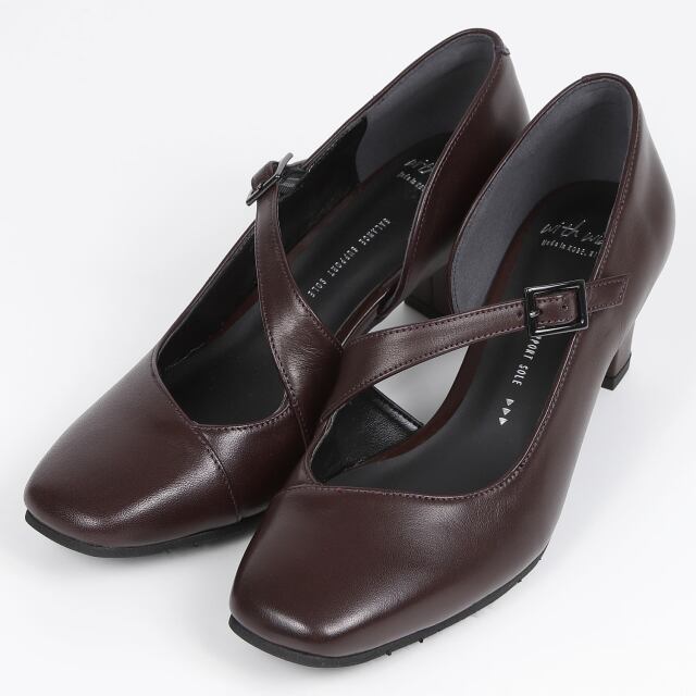 With Width（ウィズウィズ）サイドオープンデザインベルトパンプス バーガンディー
