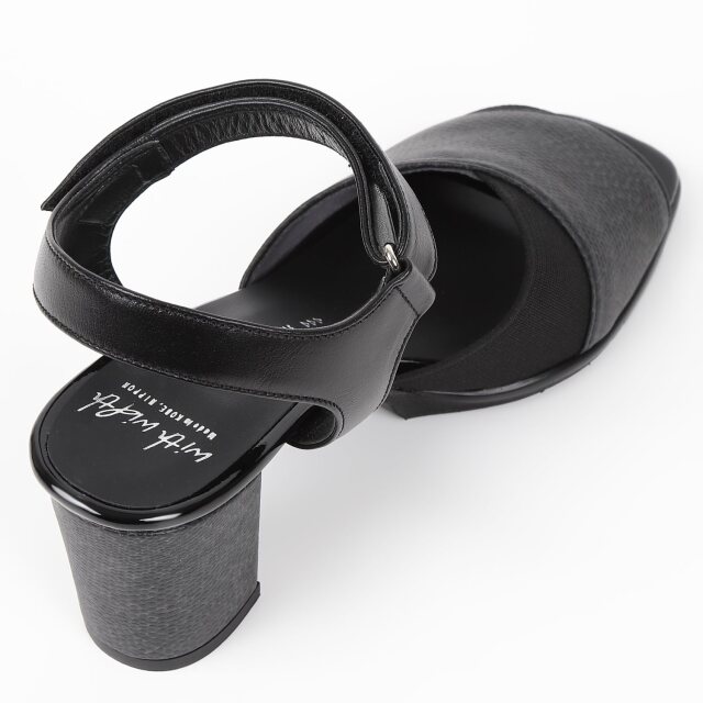 OUTLET】With Width（ウィズウィズ）6.5cmヒールベルクロ