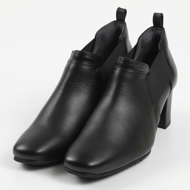 With Width（ウィズウィズ）サイドゴアブーティ　ブラック