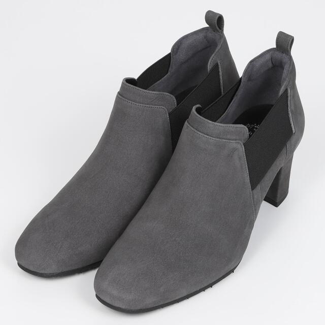 With Width（ウィズウィズ）サイドゴアブーティ　ダークグレーヌバック