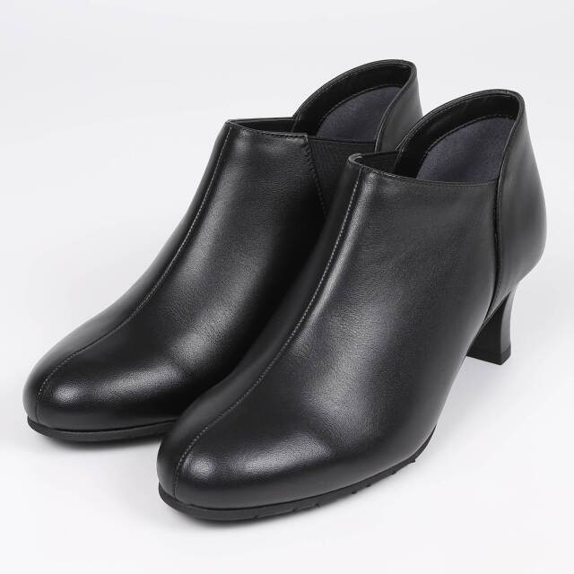【OUTLET】With Width（ウィズウィズ）シンプルブーティー　ブラック
