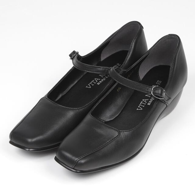 VITA NOVA（ヴィタノヴァ）ストラップボロネーゼシューズ　ブラック