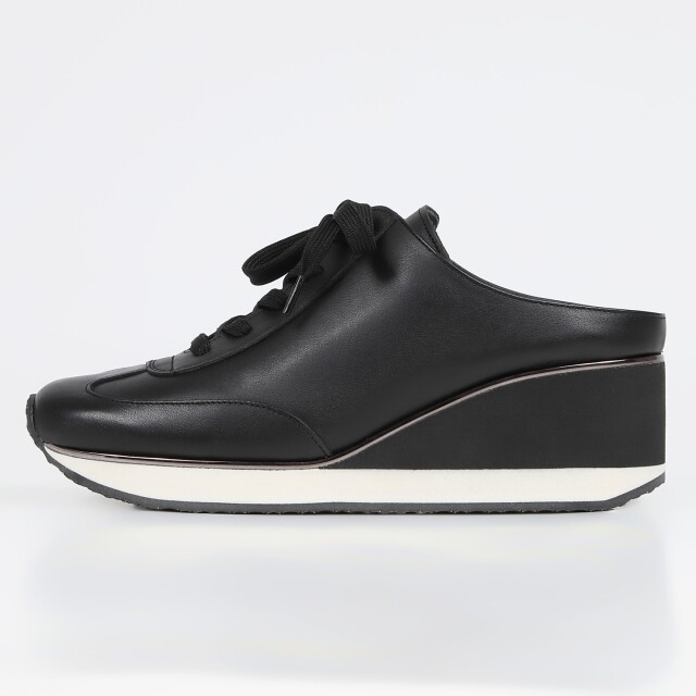 VITA NOVA（ヴィタノヴァ）ミュールスニーカー ブラック｜BARCLAY