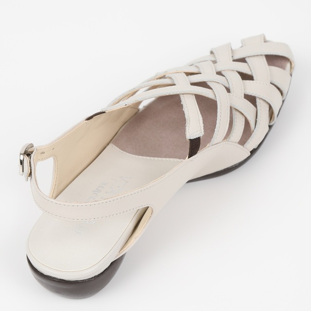 VITA NOVA（ヴィタノヴァ） ロングセラー バックバンドサンダル