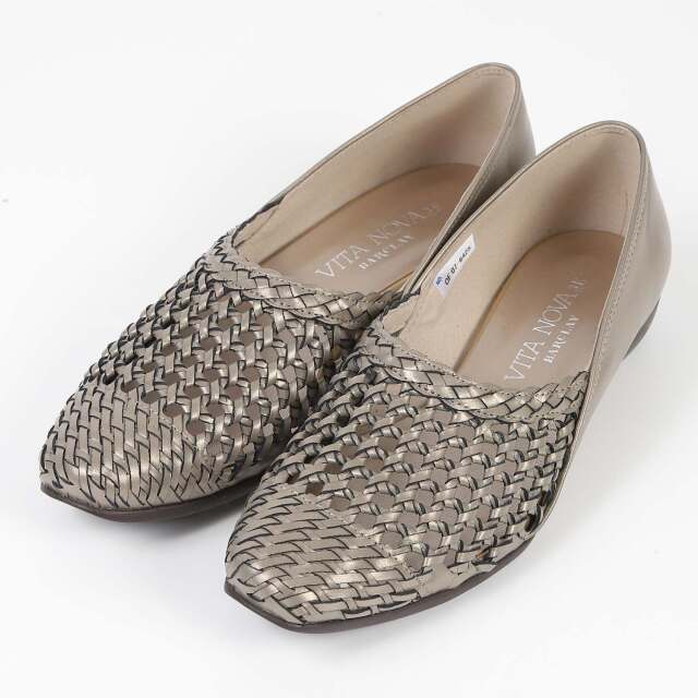 VITA NOVA（ヴィタノヴァ） 差しメッシュカジュアルシューズ　ゴールド
