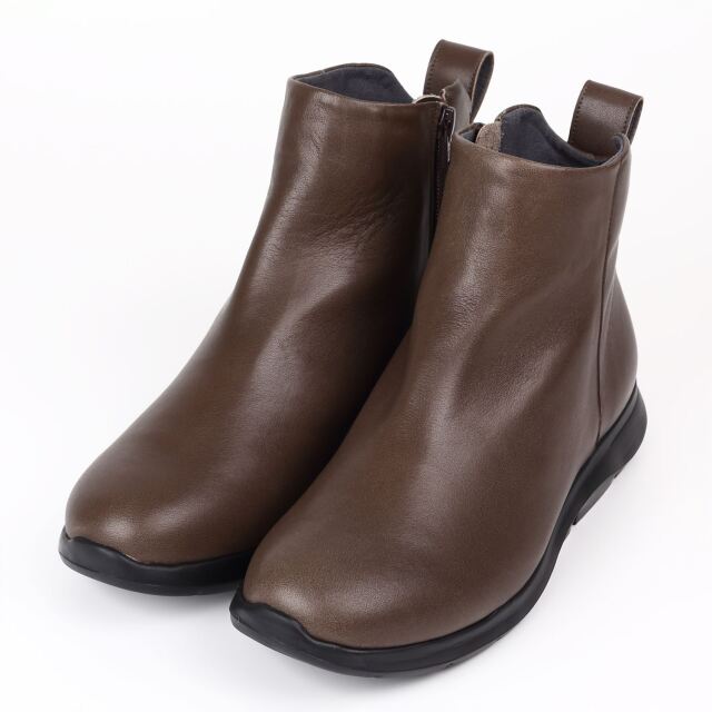 【OUTLET】VITA NOVA（ヴィタノヴァ）カジュアルショートブーツ　チャコールグレー