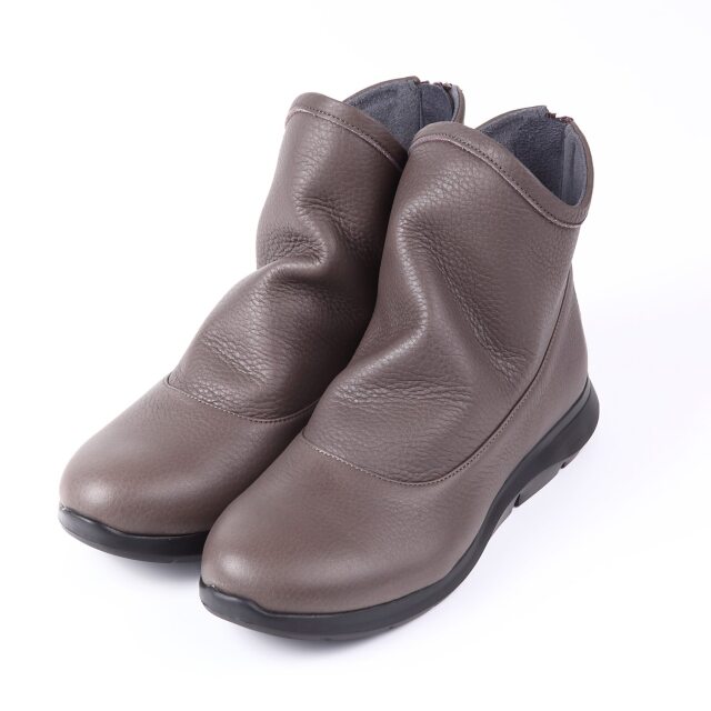 【OUTLET】VITA NOVA（ヴィタノヴァ）シワ加工ショートブーツ　ダークグレー