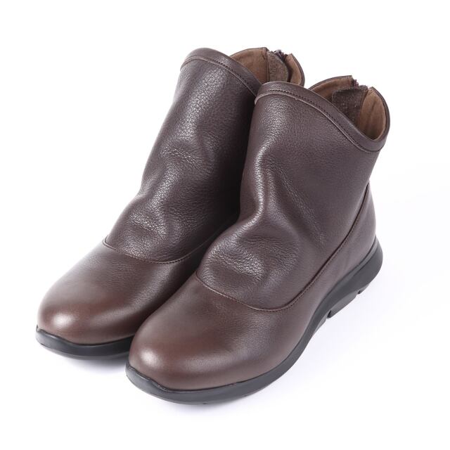 【OUTLET】VITA NOVA（ヴィタノヴァ）シワ加工ショートブーツ　オリーブ