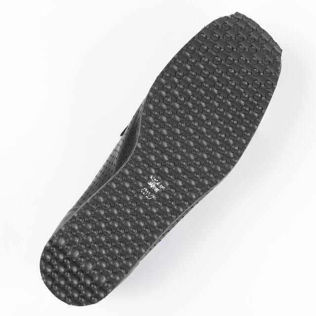 VITA NOVA（ヴィタノヴァ）5cmヒールスリッポンスニーカー ブラック