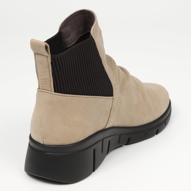 VITA NOVA（ヴィタノヴァ）リブデザインショートブーツ ダーク