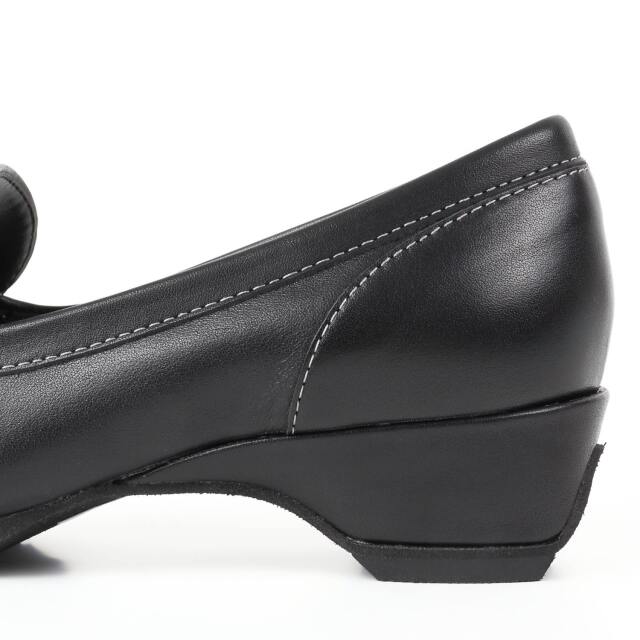 VITA NOVA（ヴィタノヴァ）モカシンローファー ブラック｜BARCLAY