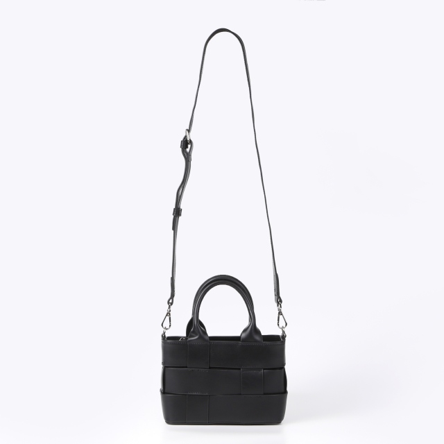 【OUTLET】BARCLAY CLUB（バークレークラブ）編み込みミニバッグ　ブラック
