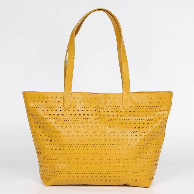 BARCLAY CLUB（バークレークラブ）レザーカットトートバッグ　マスタード