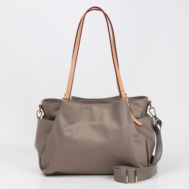 BARCLAY CLUB（バークレークラブ）PVCトートバッグ　ベージュ