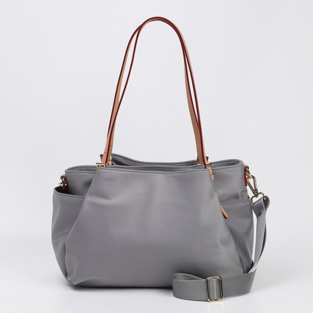 BARCLAY CLUB（バークレークラブ）PVCトートバッグ　ライトグレー