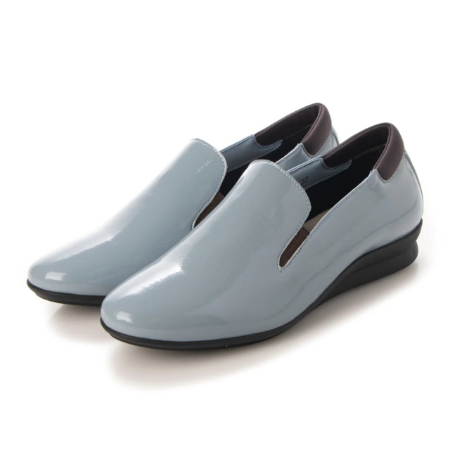【OUTLET】KISCO（キスコ）オペラスリッポンレインシューズ　ライトブルーエナメル