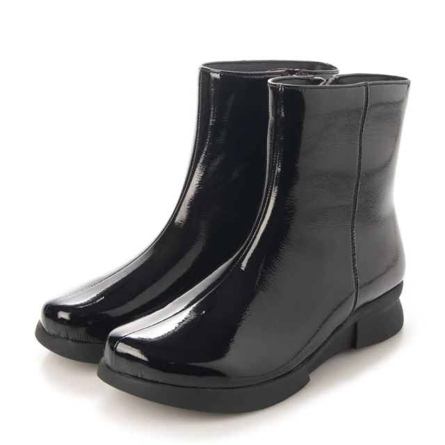 【OUTLET】KISCO（キスコ）ショートレインブーツ　ブラックエナメル