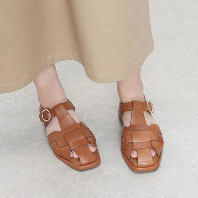 KISCO（キスコ）スクエアトゥグルカサンダル ブラック｜BARCLAY