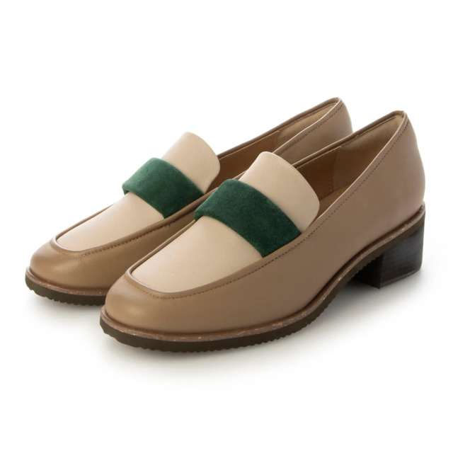 【OUTLET】KISCO（キスコ）チャンキーヒールモカシンローファー　ベージュコンビ