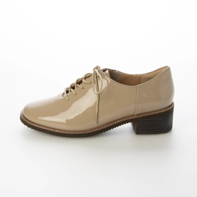 KISCO（キスコ）チャンキーヒールレースアップローファー ベージュ