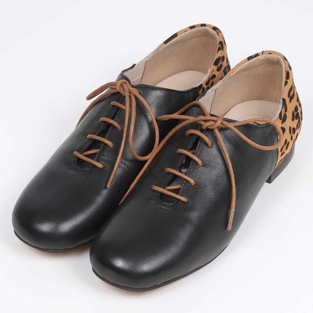 KISCO（キスコ）レースアップシューズ　ブラックコンビ