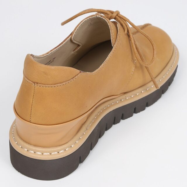 KISCO（キスコ）カジュアルレースアップシューズ キャメル｜BARCLAY