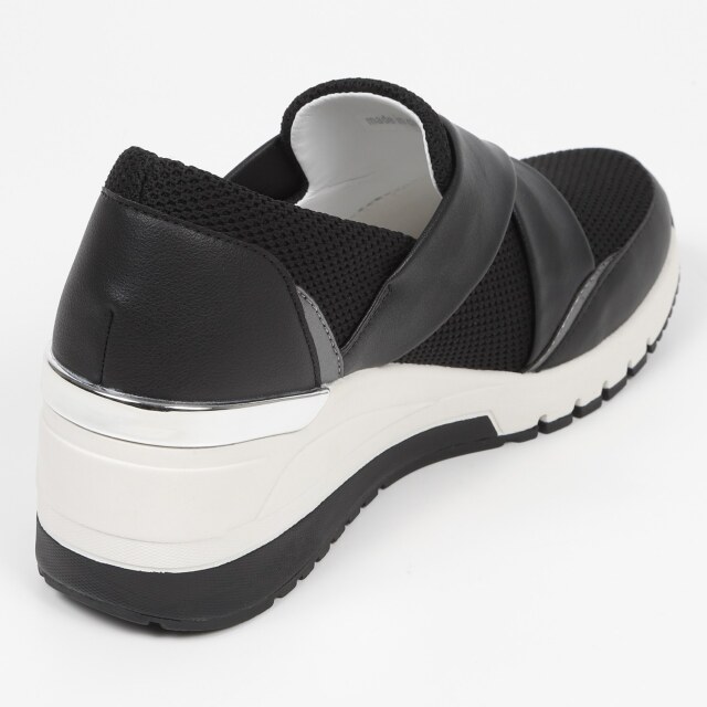 ここあ NIKE (WMNS) AIR MAX KOKO SANDAL CREAM II/CREAM II/WHITE