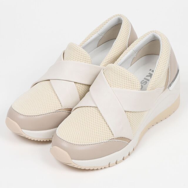 【OUTLET】KISCO（キスコ）クロスベルトヒールスニーカー　アイボリー