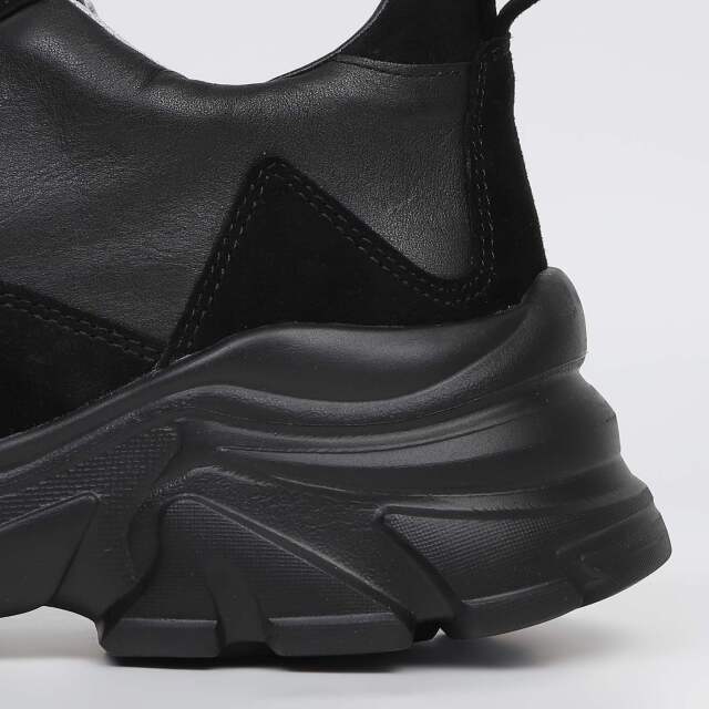 KISCO（キスコ）クロスゴムハイカットスニーカー ブラック｜BARCLAY